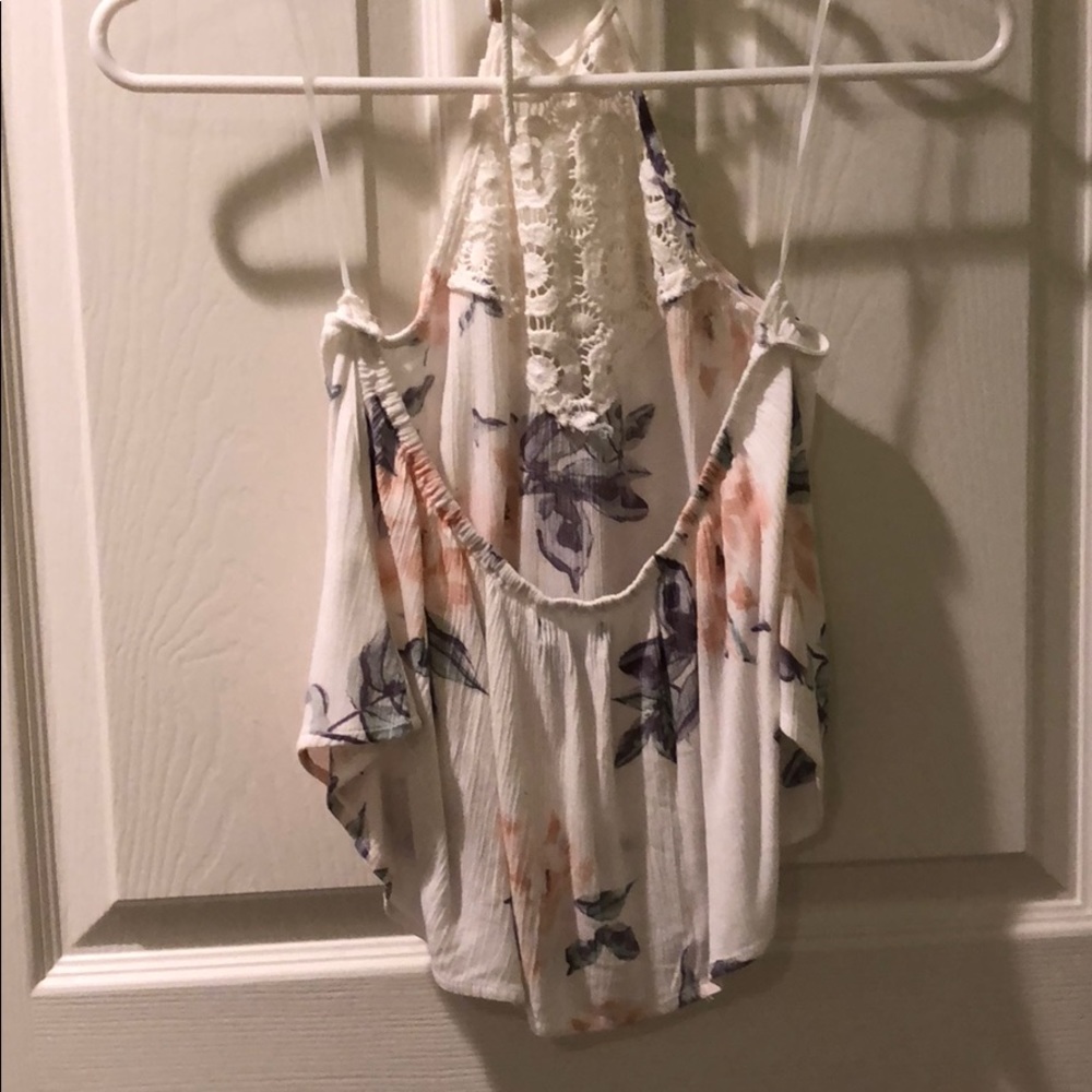 Top - Picture 2 of 3